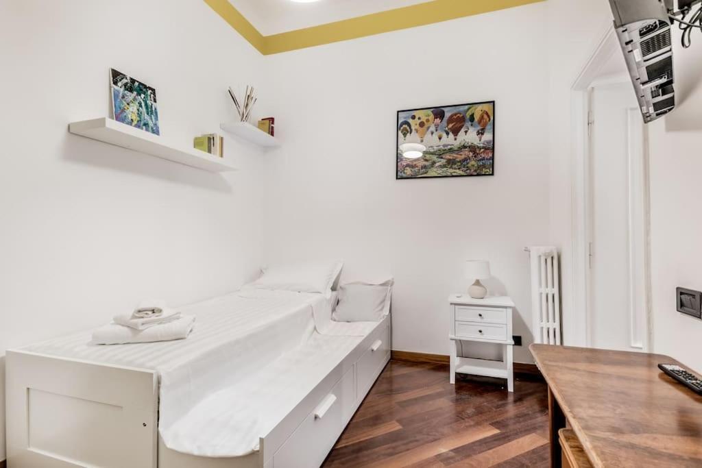 Elegance And Comfort In The Heart Of Romecoppede Appartamento